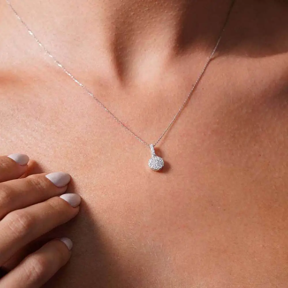 0.25 Karat Pırlanta Baget Kolye